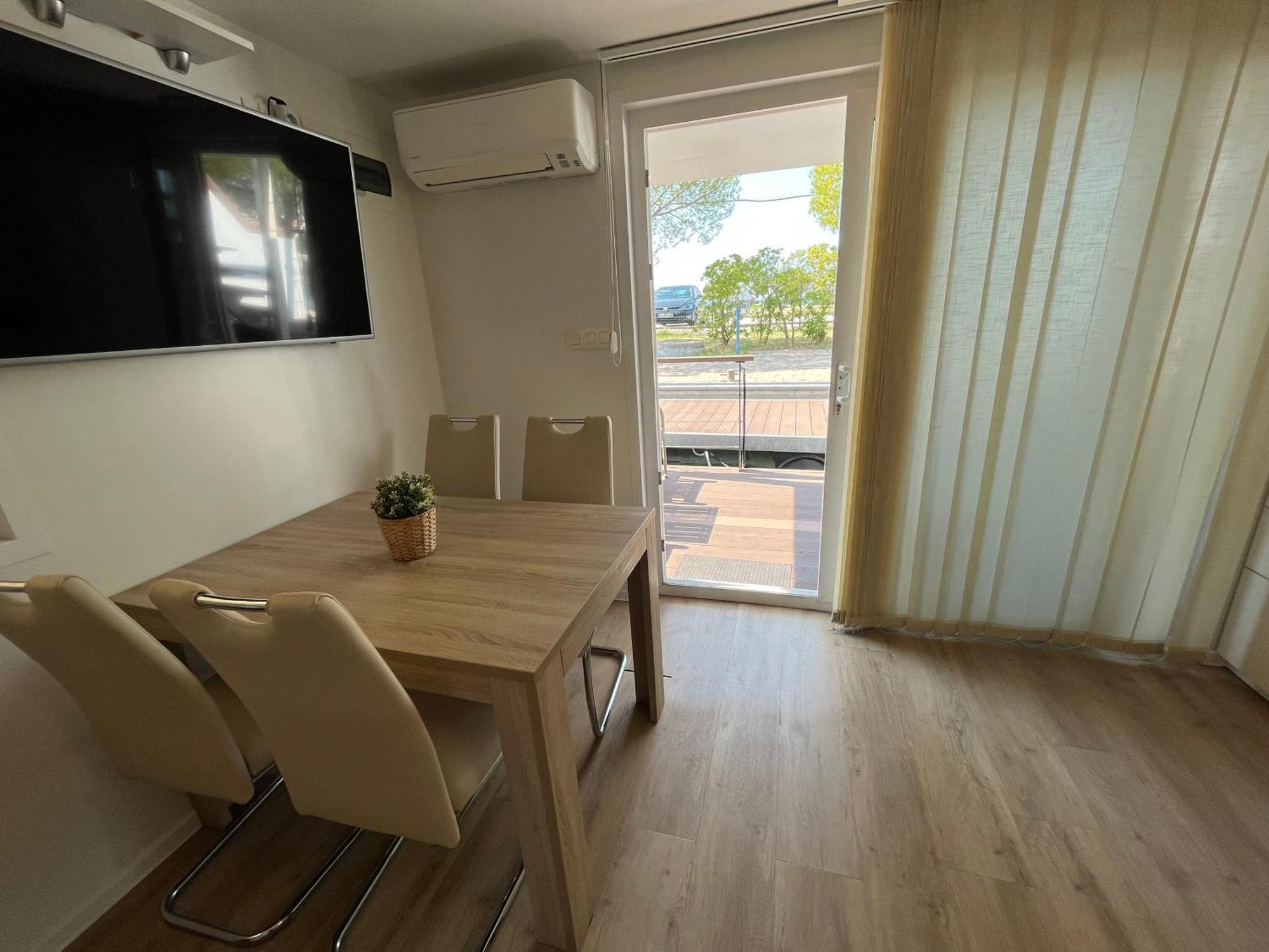 Marina Luxury Houseboat Lace ポルトローシュ エクステリア 写真